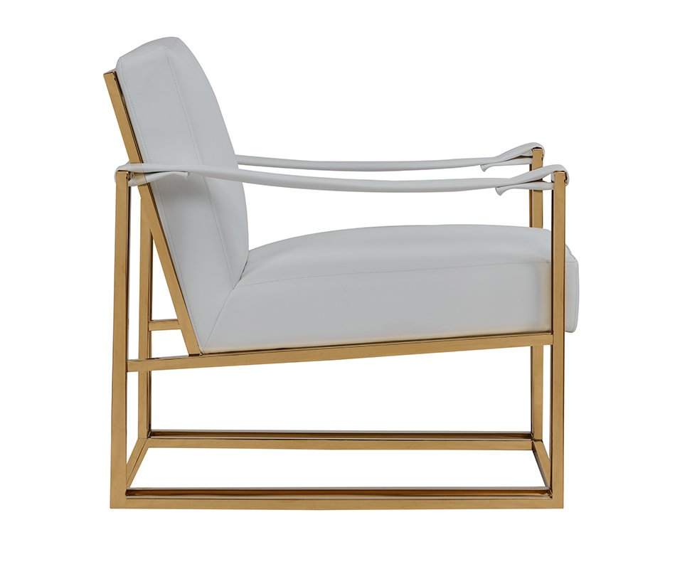 Silla moderna Modrest Larson de polipiel blanca y detalles dorados