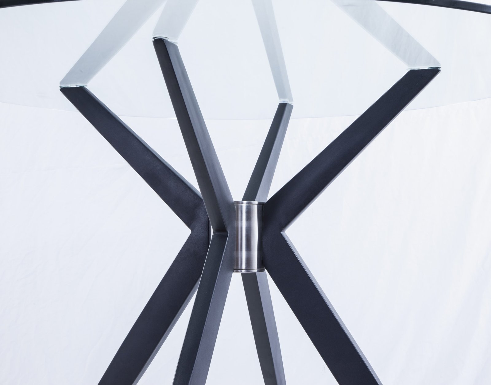 Modrest Dallas - Mesa de comedor moderna en negro