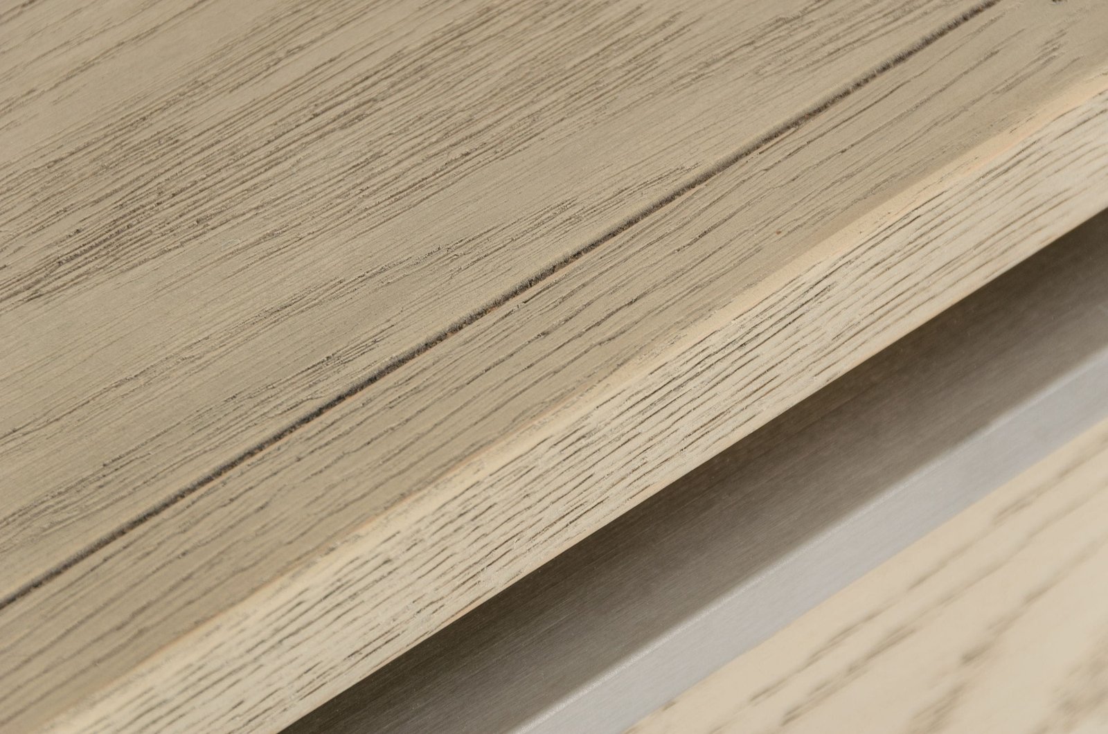 Modrest Samson - Cómoda contemporánea gris y plateada - Image 2