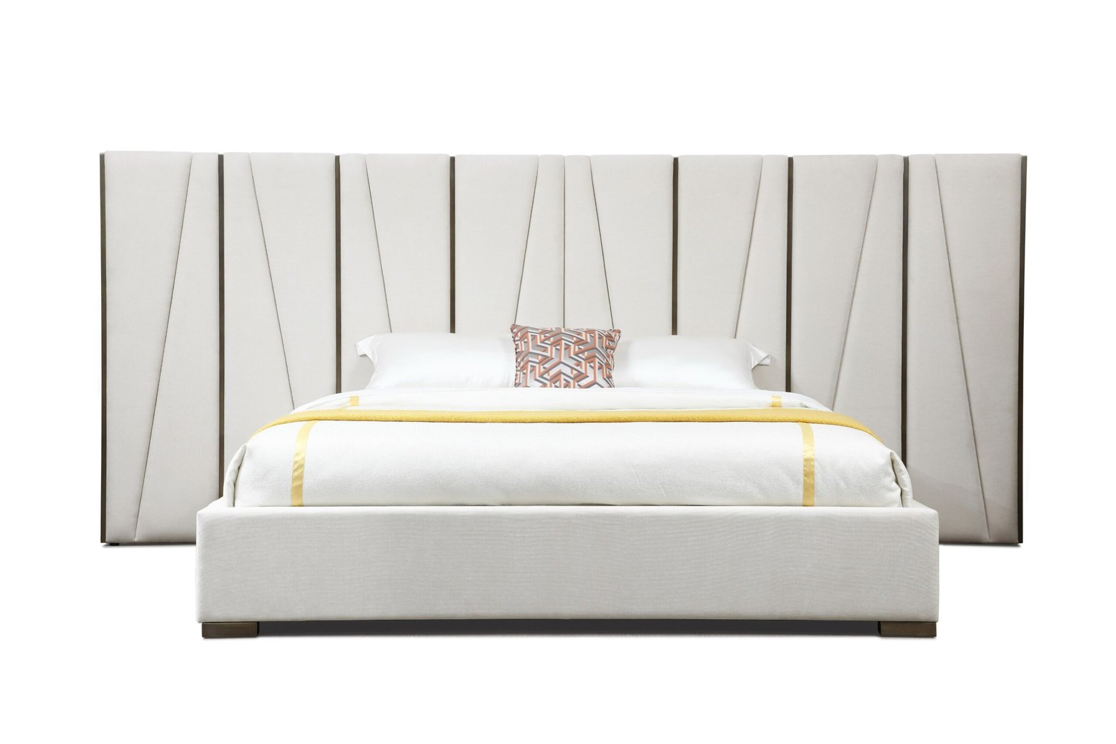 Modrest Nixa - Terciopelo beige moderno + cama de bronce cepillado + mesitas de noche de abedul