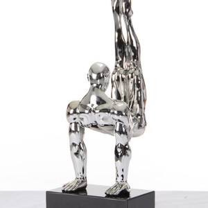 SZ0173 Escultura moderna de gimnasta plateada-B
