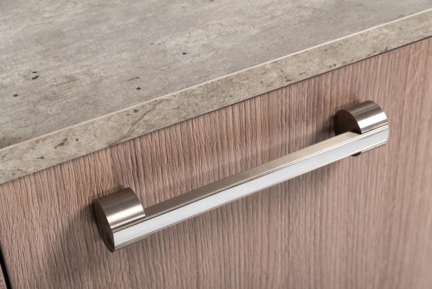 Archivador de oficina moderno de roble marrón y hormigón sintético Nova Domus Boston - Image 5