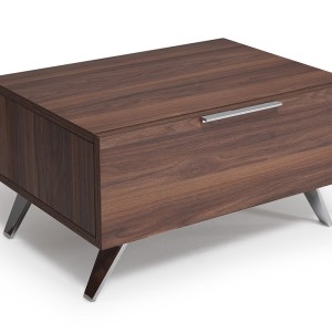 Mesita de noche italiana moderna de nogal Nova Domus Brooklyn