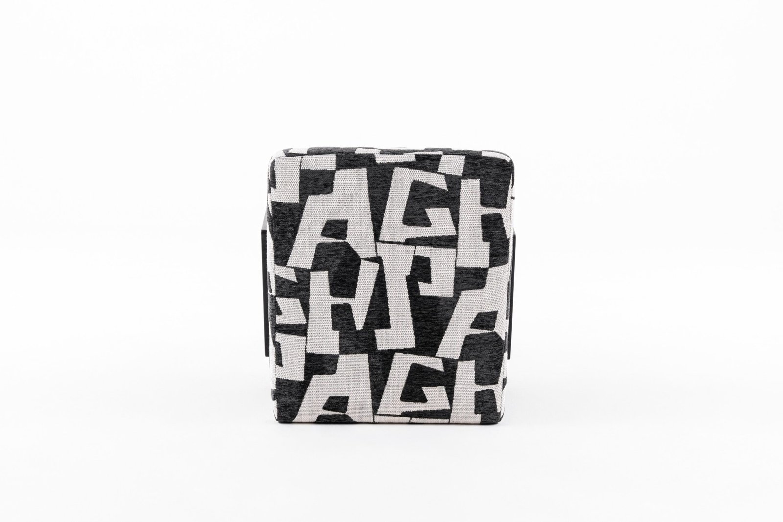 Modrest Leana - Silla decorativa moderna de tela en blanco y negro - Image 3