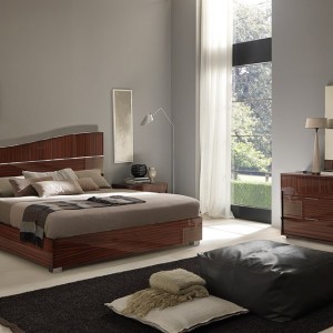 Mesita de noche moderna y brillante Sogno