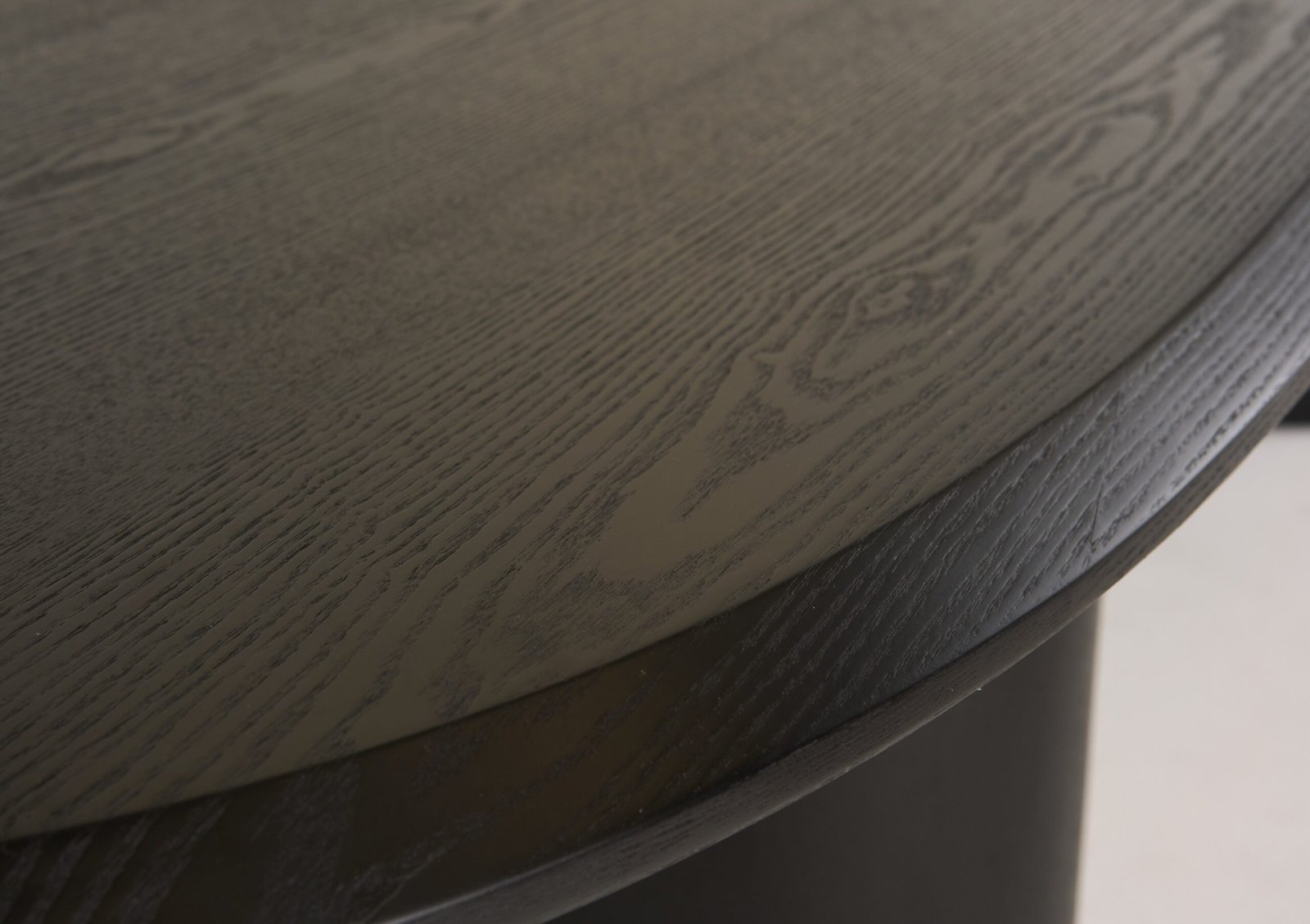 Modrest Summit - Mesa de comedor moderna de fresno negro de 118" - Image 5