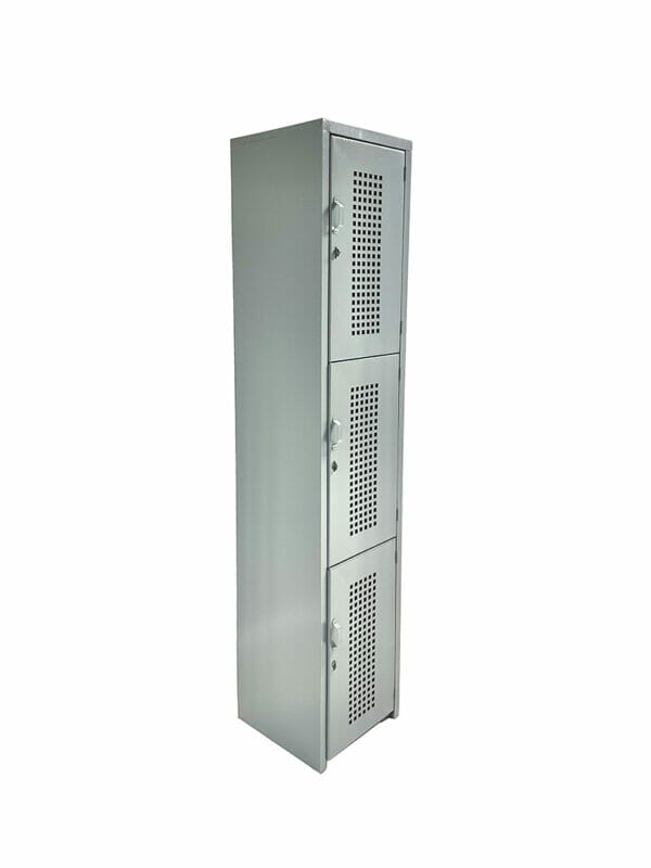 Locker 3 Puerta 1.80x38x45 Perforado